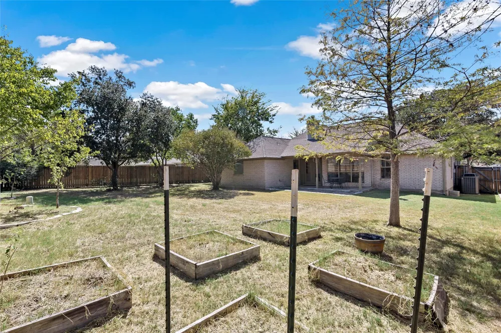 2920 Mirrormere Circle Bryan, TX 77807