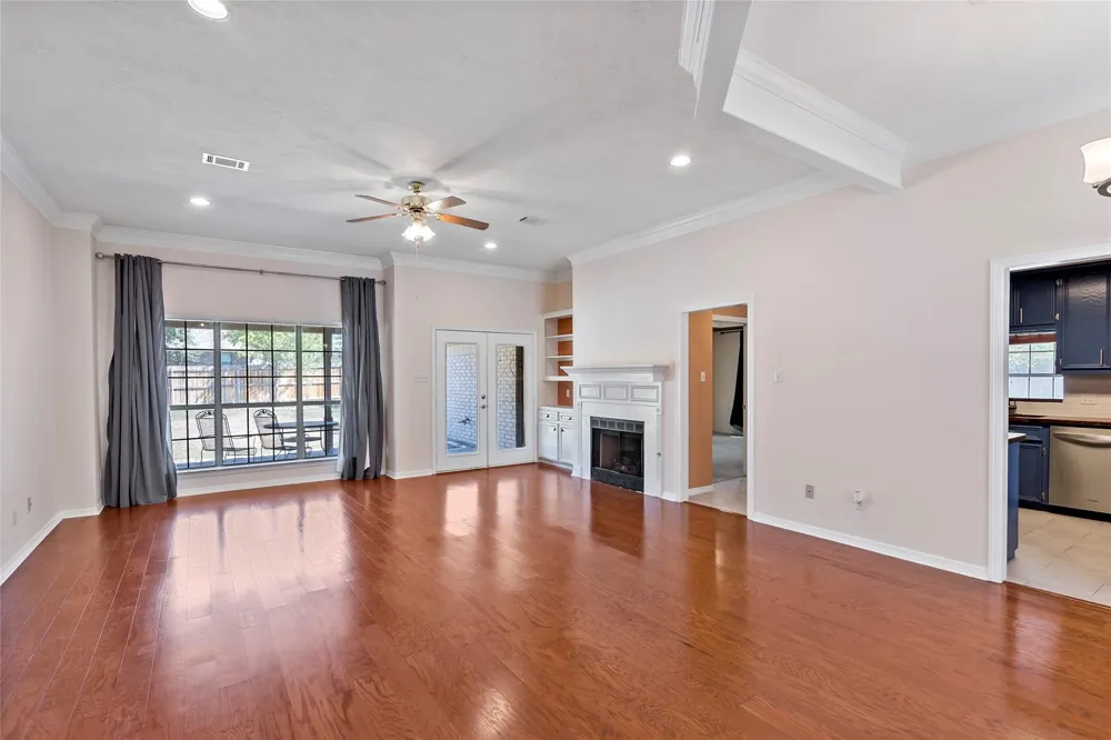 2920 Mirrormere Circle Bryan, TX 77807