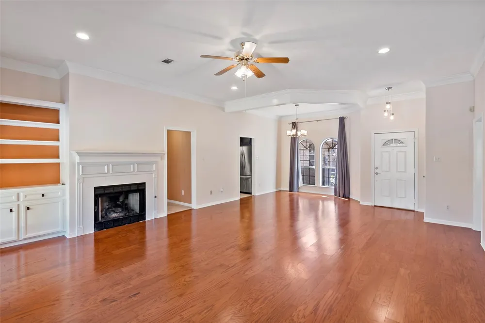 2920 Mirrormere Circle Bryan, TX 77807