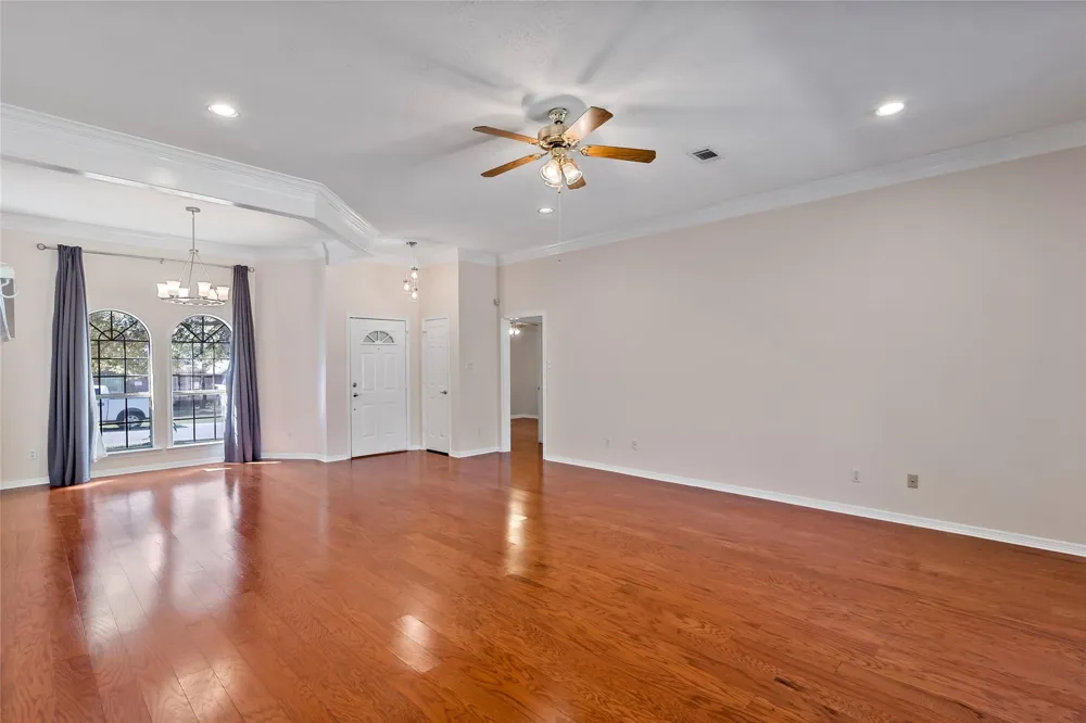 2920 Mirrormere Circle Bryan, TX 77807