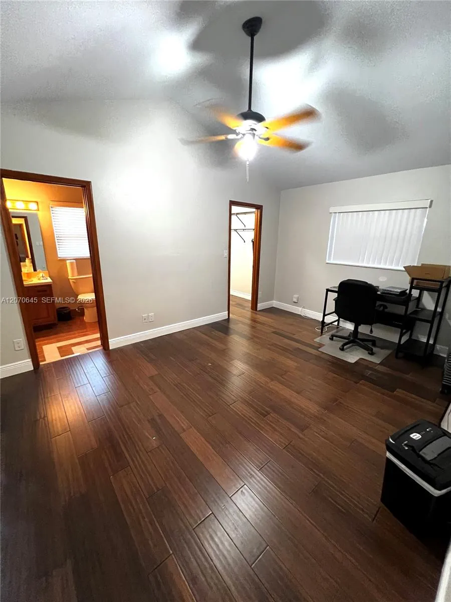 297 NW 104th Ave Coral Springs, FL 33071