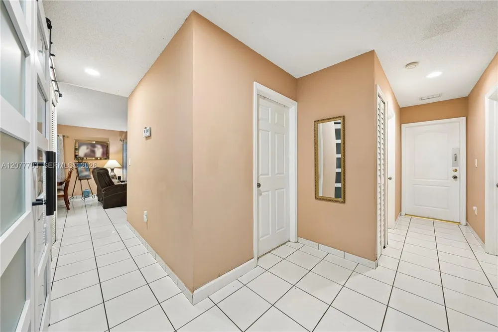 7920 SW 163rd Pl Miami, FL 33193