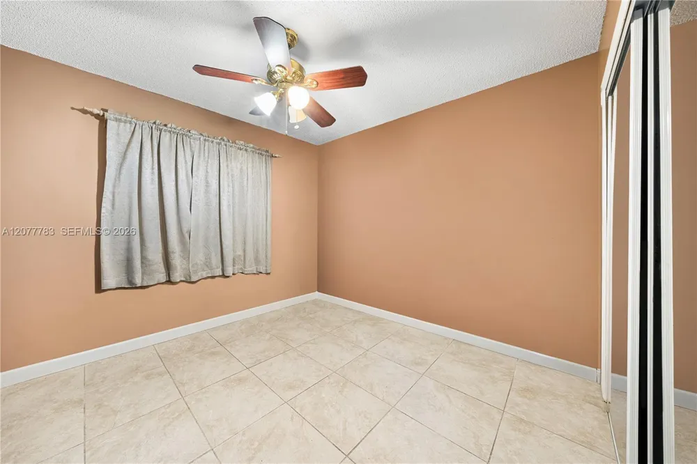 7920 SW 163rd Pl Miami, FL 33193