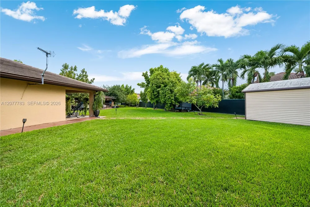 7920 SW 163rd Pl Miami, FL 33193