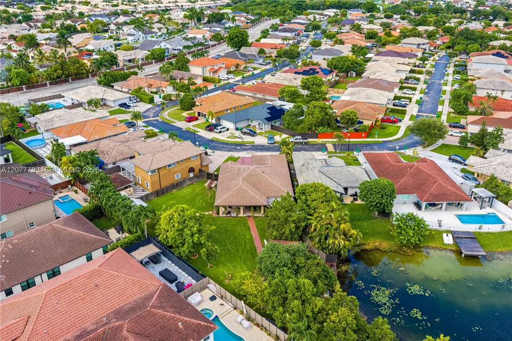 7920 SW 163rd Pl Miami, FL 33193