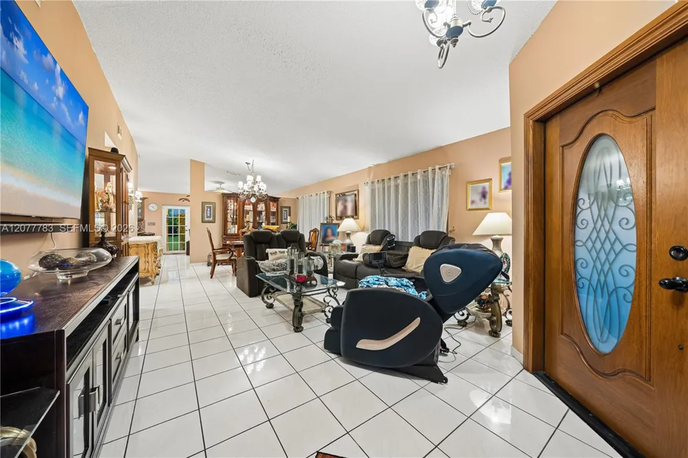 7920 SW 163rd Pl Miami, FL 33193