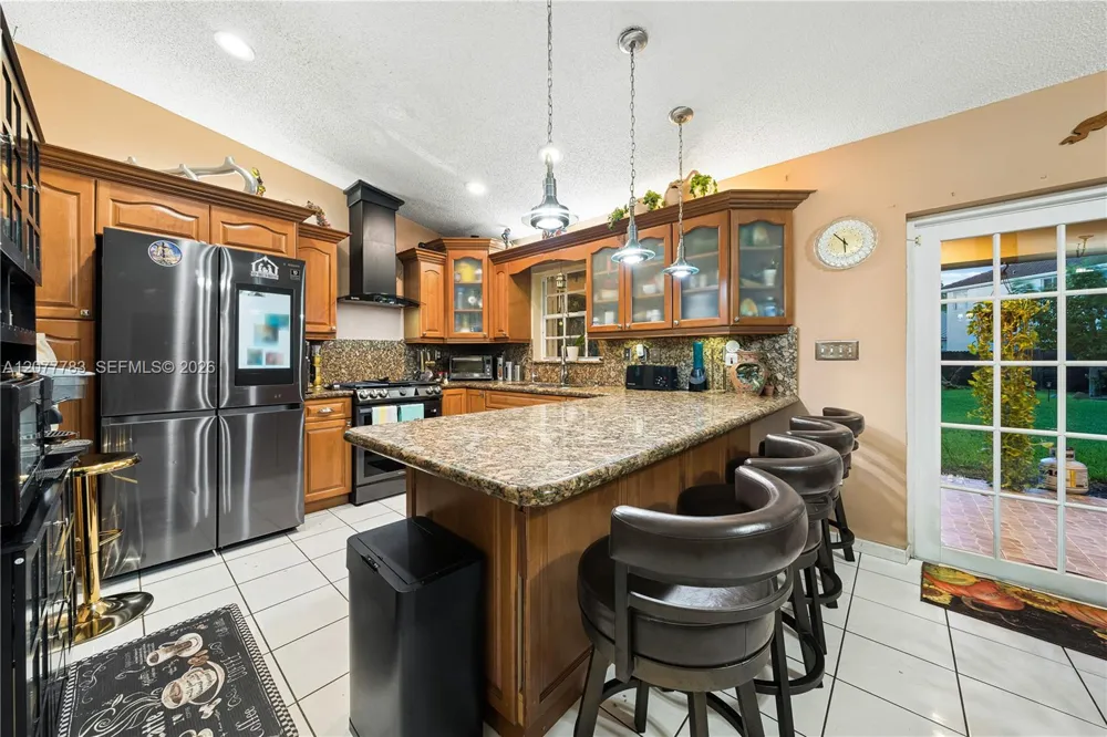 7920 SW 163rd Pl Miami, FL 33193
