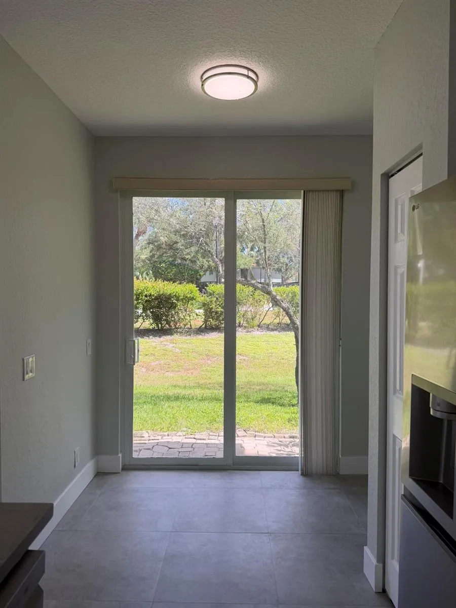 3251 LAUREL RIDGE CIRCLE Riviera Beach, FL 33404