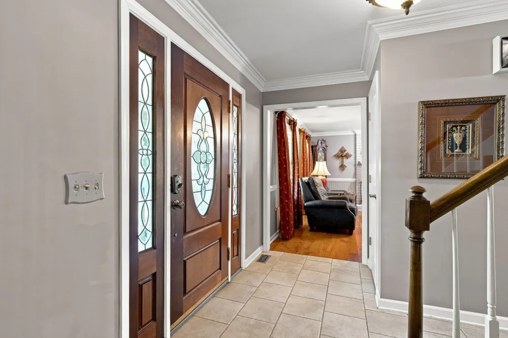 100 Applewood Valley Dr Hendersonville, TN 37075