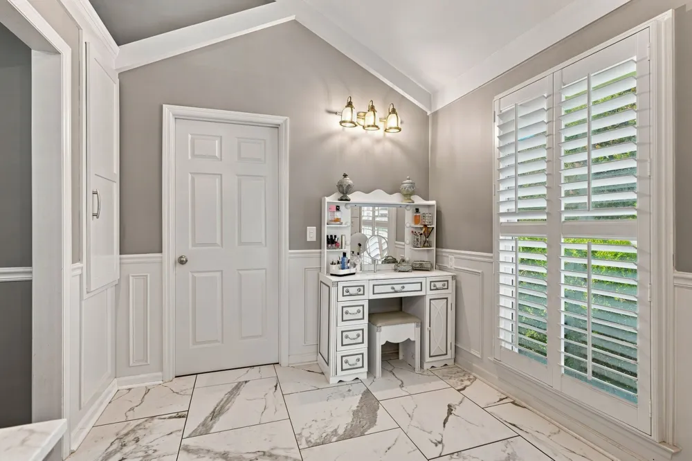 100 Applewood Valley Dr Hendersonville, TN 37075
