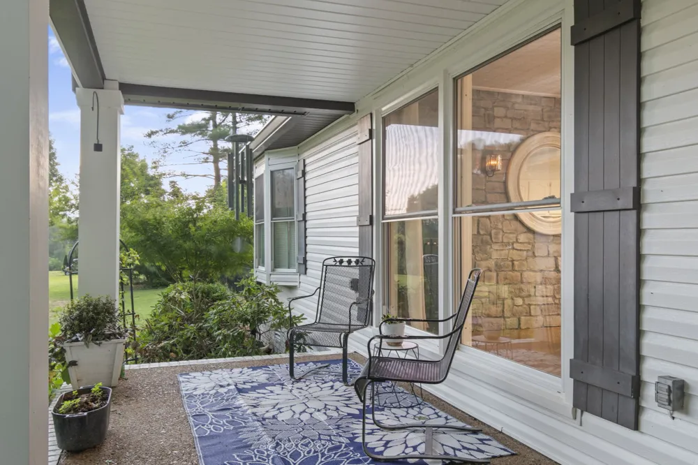 3689 Trousdale Ln Columbia, TN 38401