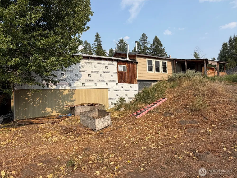 519 Pontiac Ridge Road Oroville, WA 98844
