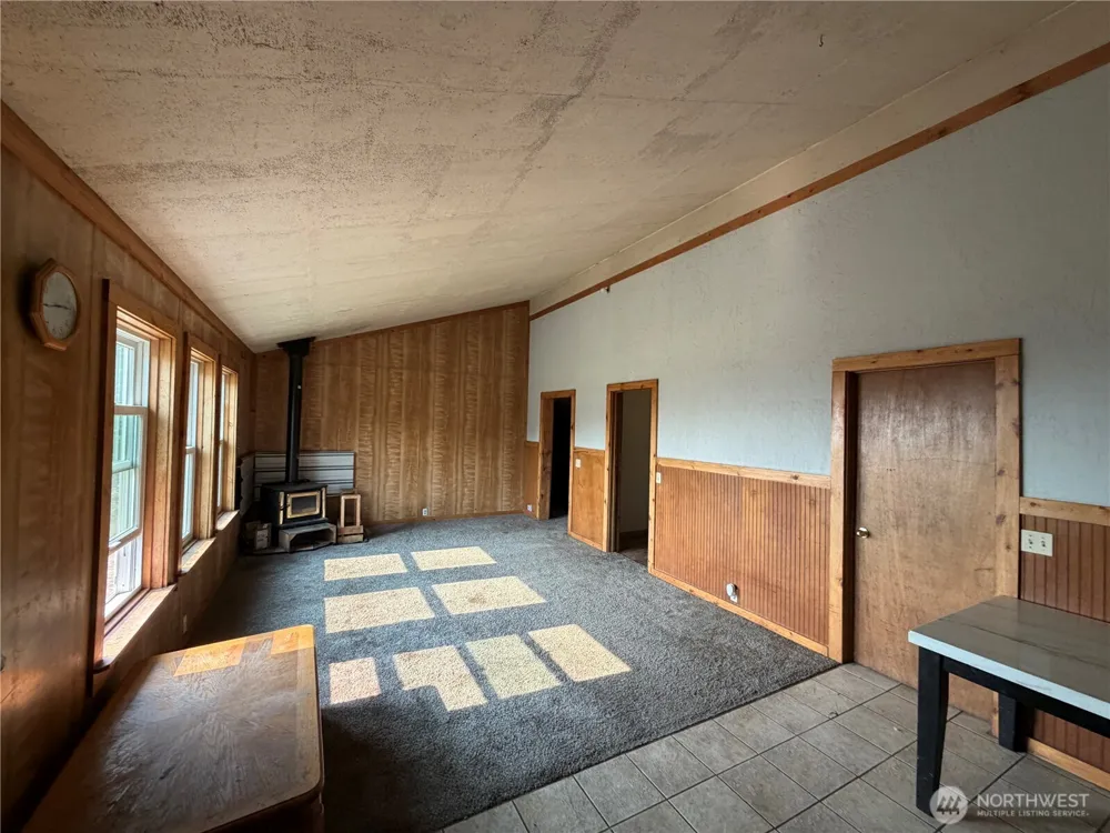 519 Pontiac Ridge Road Oroville, WA 98844