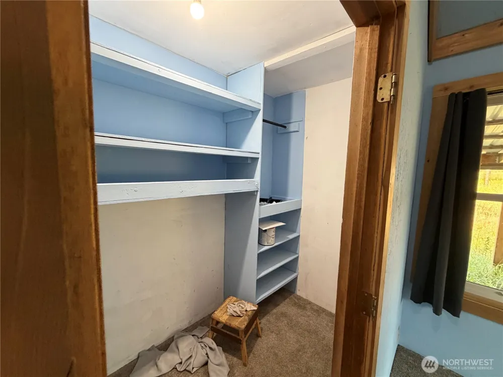 519 Pontiac Ridge Road Oroville, WA 98844