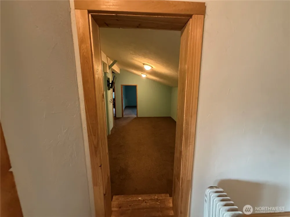 519 Pontiac Ridge Road Oroville, WA 98844