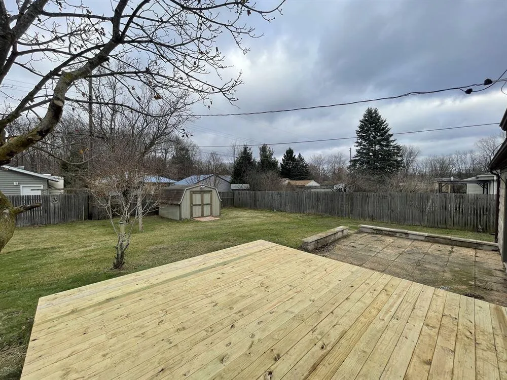 5480 Wellesley Drive Spring Arbor Township, MI 49201