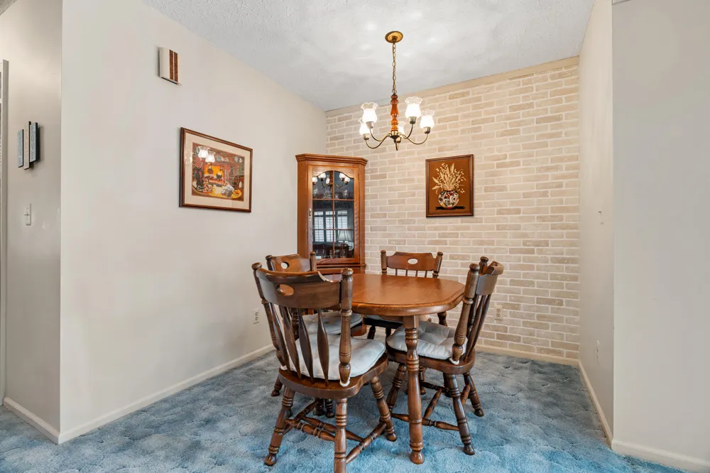 27366 Spaulding Road #6 Lyon Charter Township, MI 48165