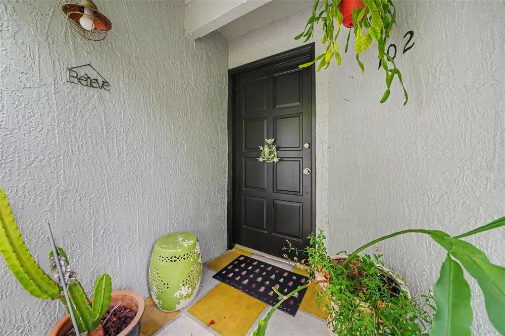 102 DORCHESTER SQUARE Lake Mary, FL 32746