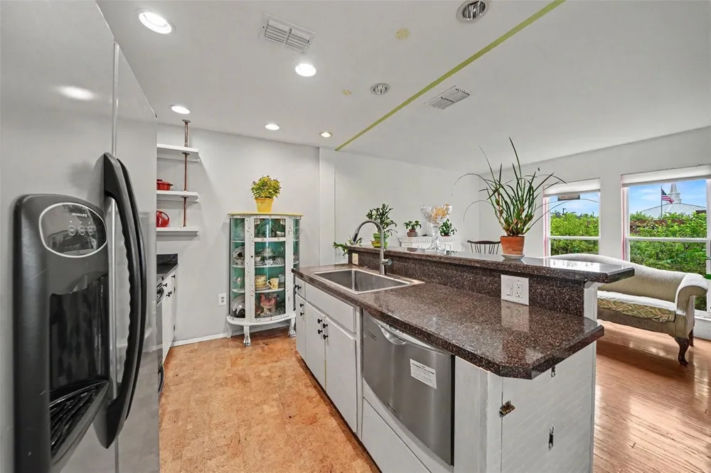 102 DORCHESTER SQUARE Lake Mary, FL 32746