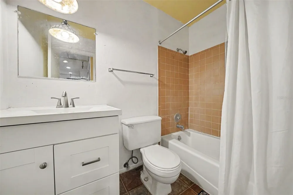 102 DORCHESTER SQUARE Lake Mary, FL 32746