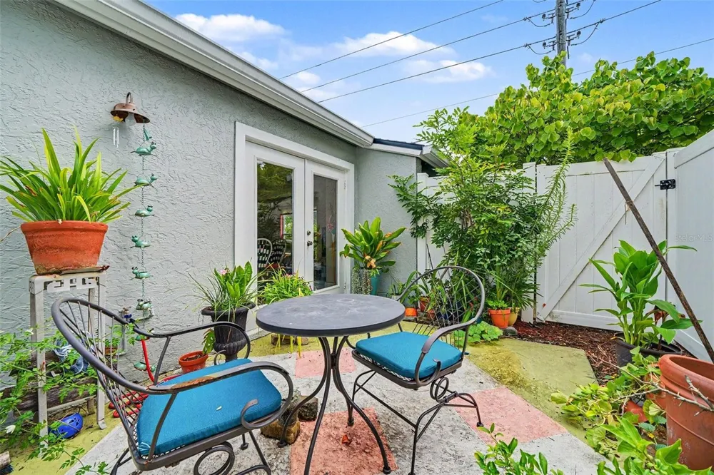 102 DORCHESTER SQUARE Lake Mary, FL 32746