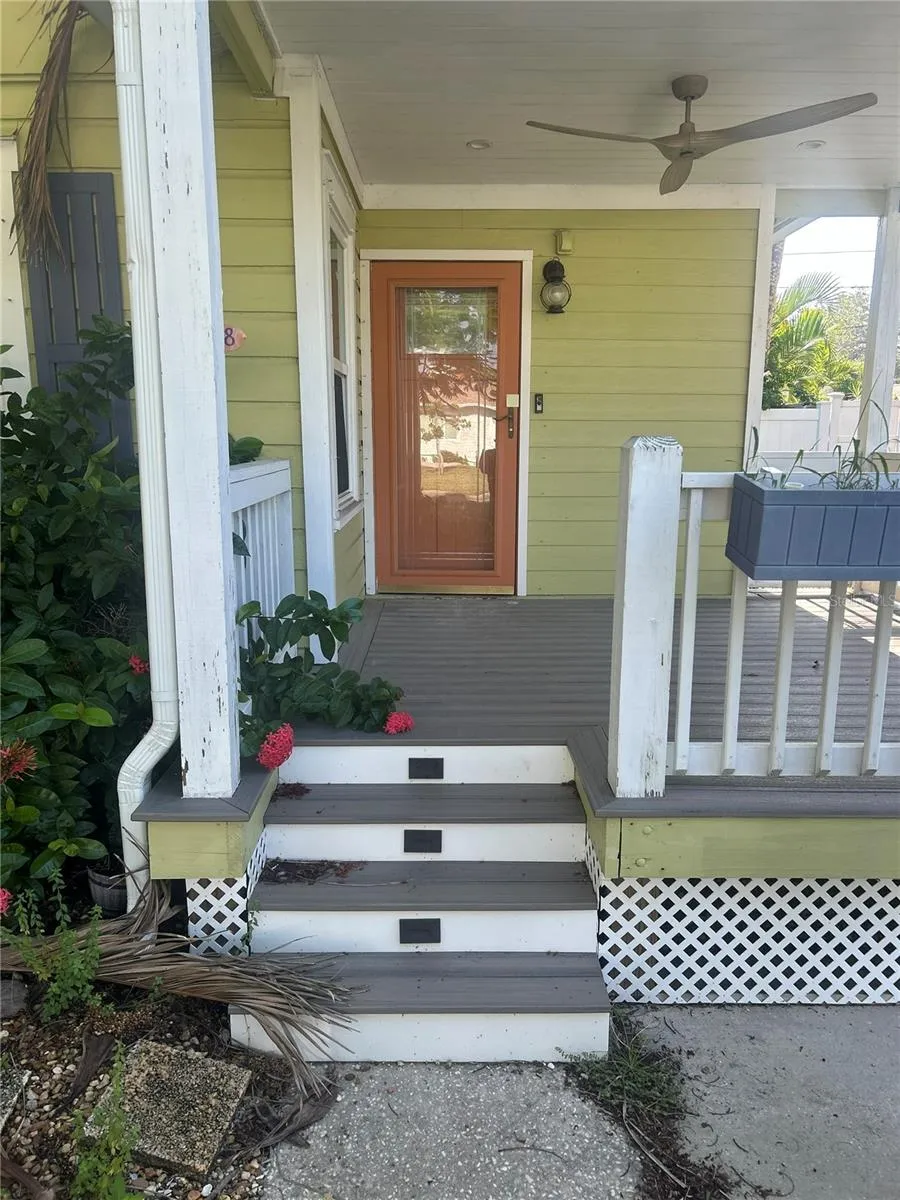 3008 DUPONT STREET S Gulfport, FL 33707