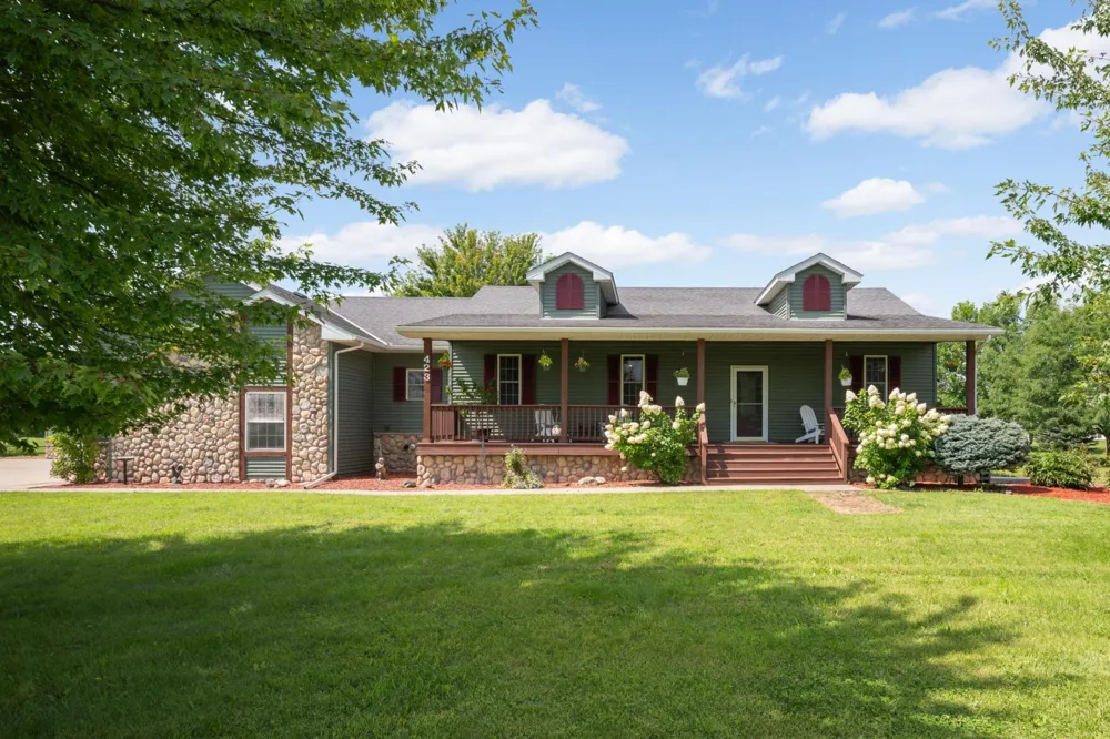 423 Doppy Lane Le Sueur, MN 56058