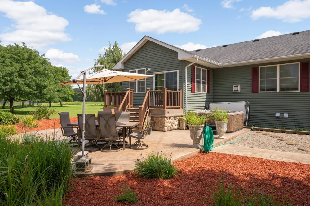 423 Doppy Lane Le Sueur, MN 56058