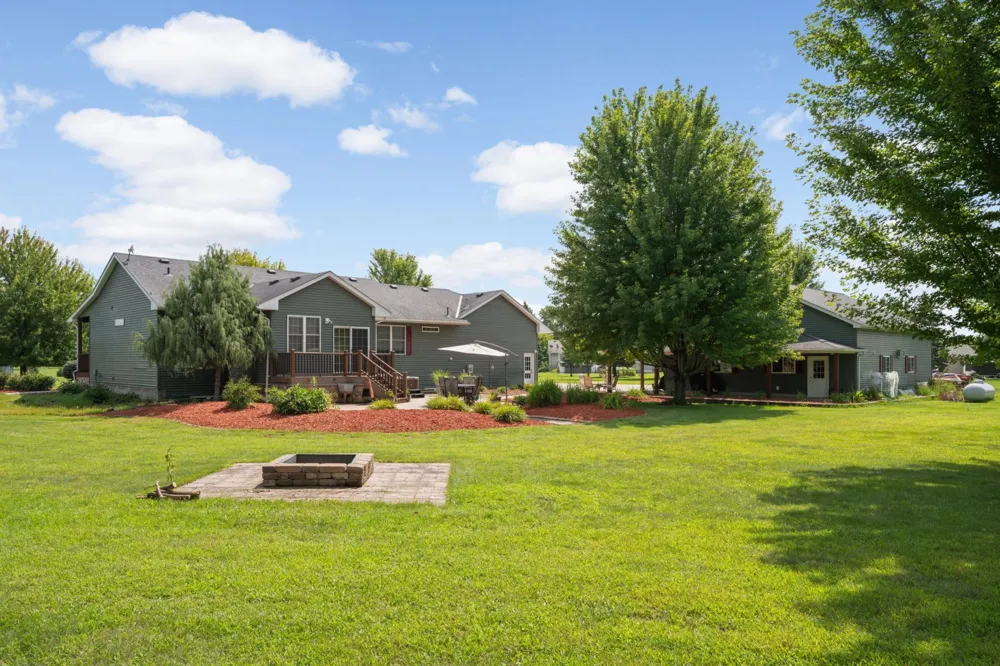 423 Doppy Lane Le Sueur, MN 56058