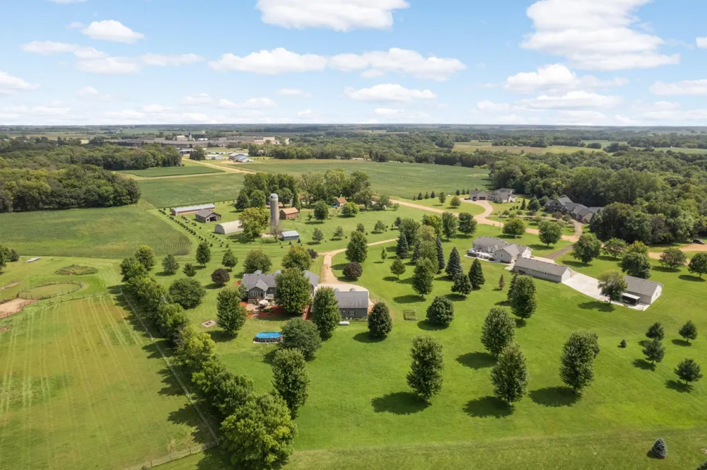 423 Doppy Lane Le Sueur, MN 56058