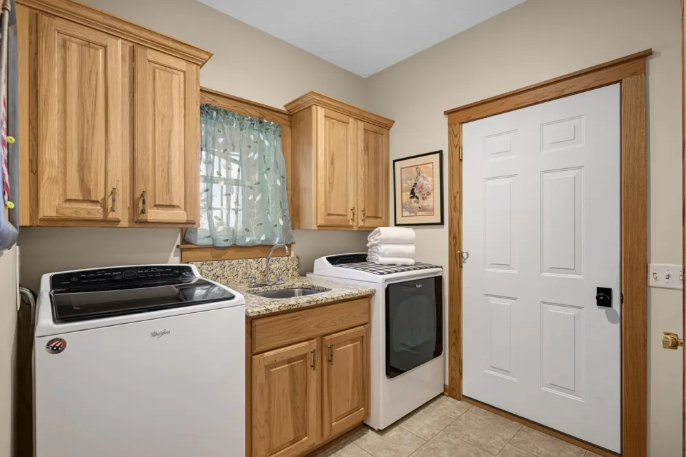 423 Doppy Lane Le Sueur, MN 56058