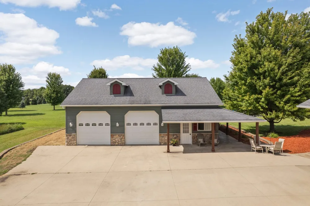 423 Doppy Lane Le Sueur, MN 56058