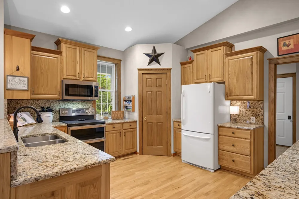 423 Doppy Lane Le Sueur, MN 56058