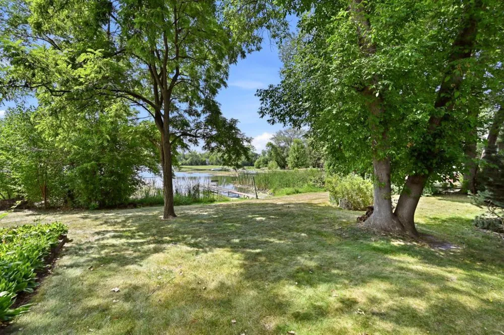 12275 W Timber Lane Maple Grove, MN 55369