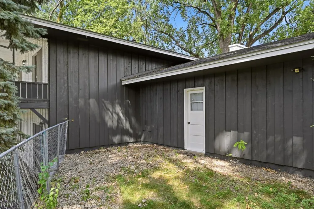 12275 W Timber Lane Maple Grove, MN 55369
