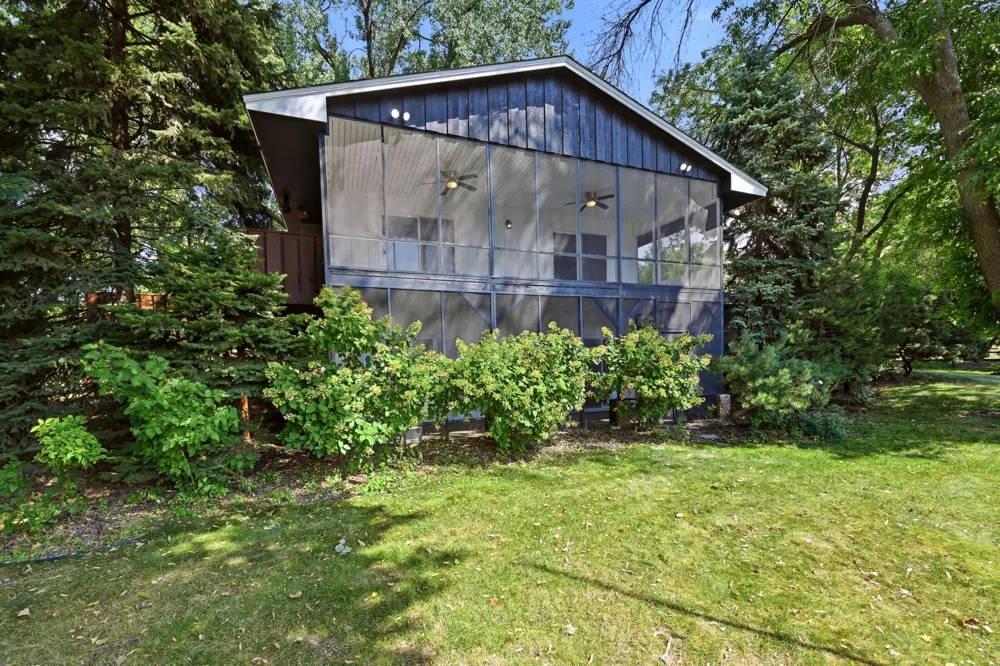 12275 W Timber Lane Maple Grove, MN 55369