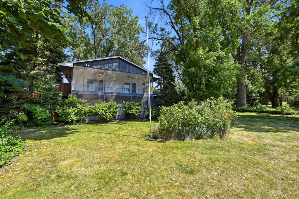 12275 W Timber Lane Maple Grove, MN 55369