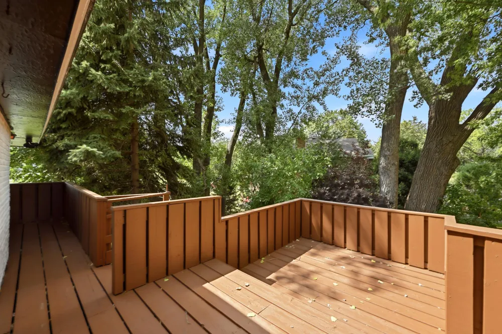 12275 W Timber Lane Maple Grove, MN 55369