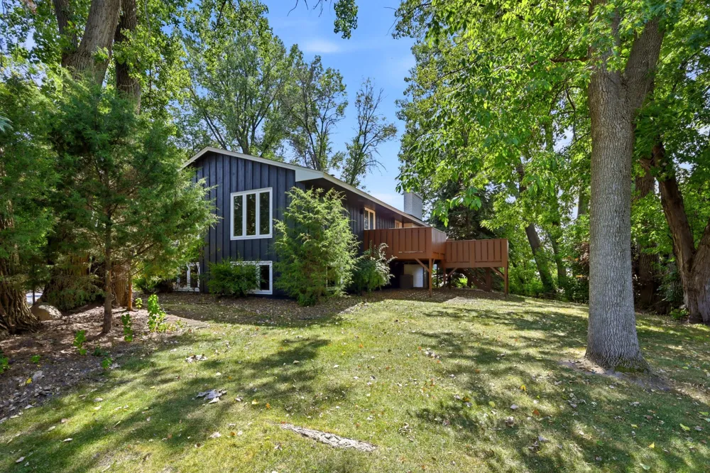 12275 W Timber Lane Maple Grove, MN 55369