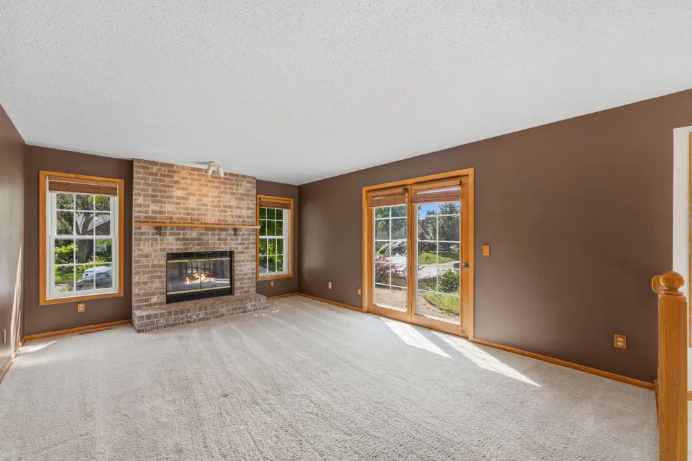8020 Hidden Court Chanhassen, MN 55317