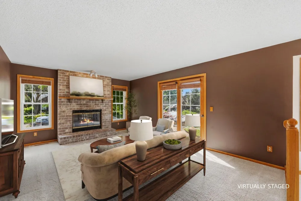 8020 Hidden Court Chanhassen, MN 55317