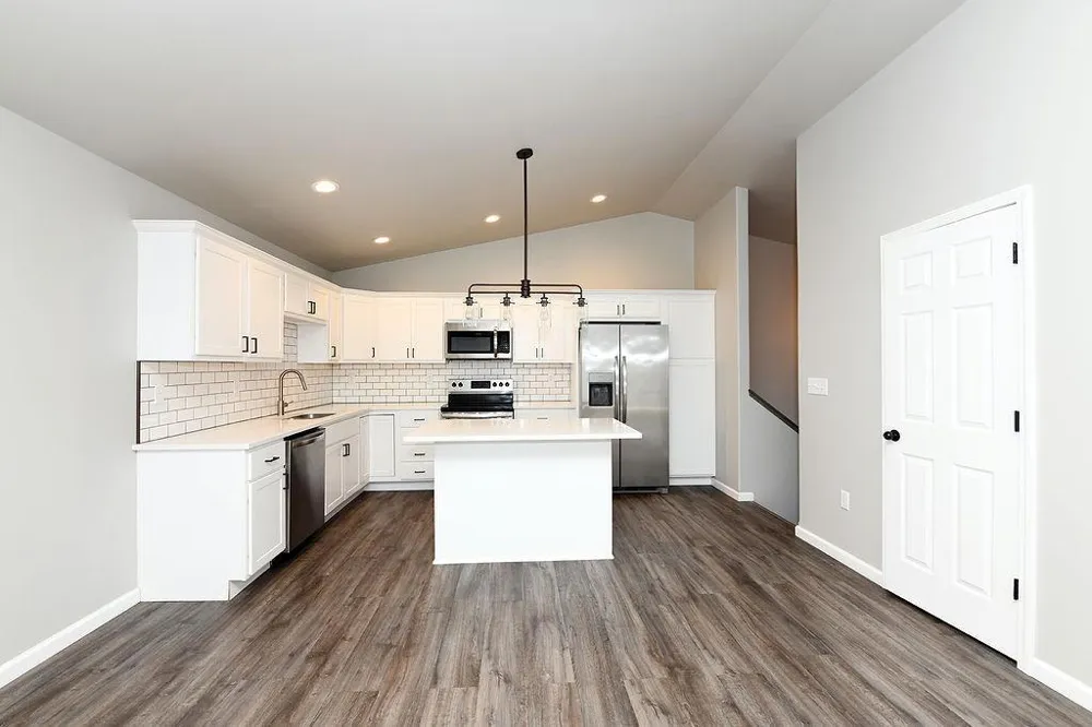 7284 30th Street S Fargo, ND 58104