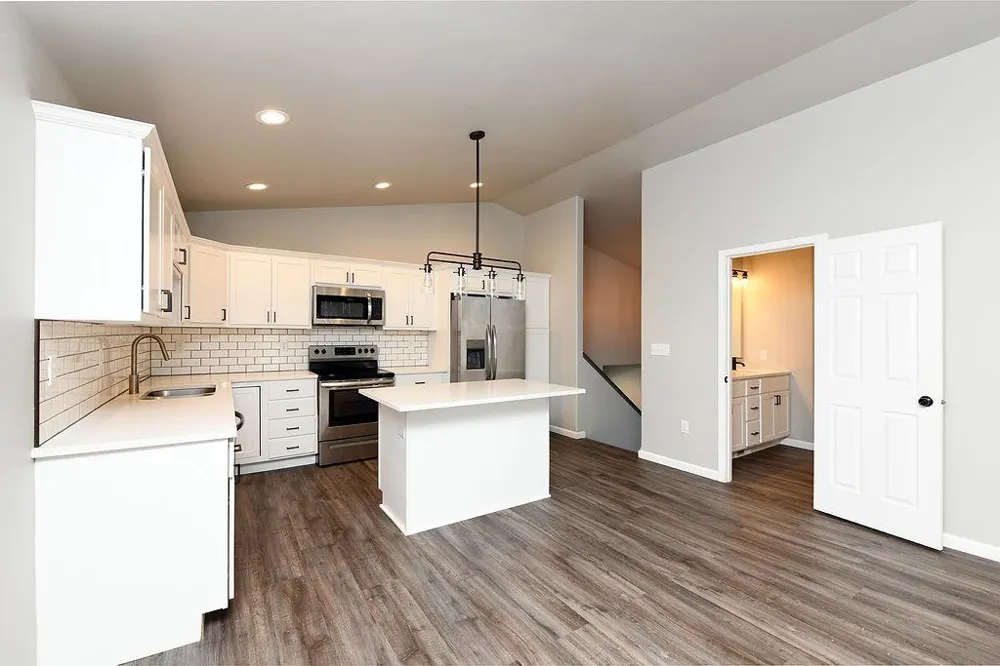 7284 30th Street S Fargo, ND 58104