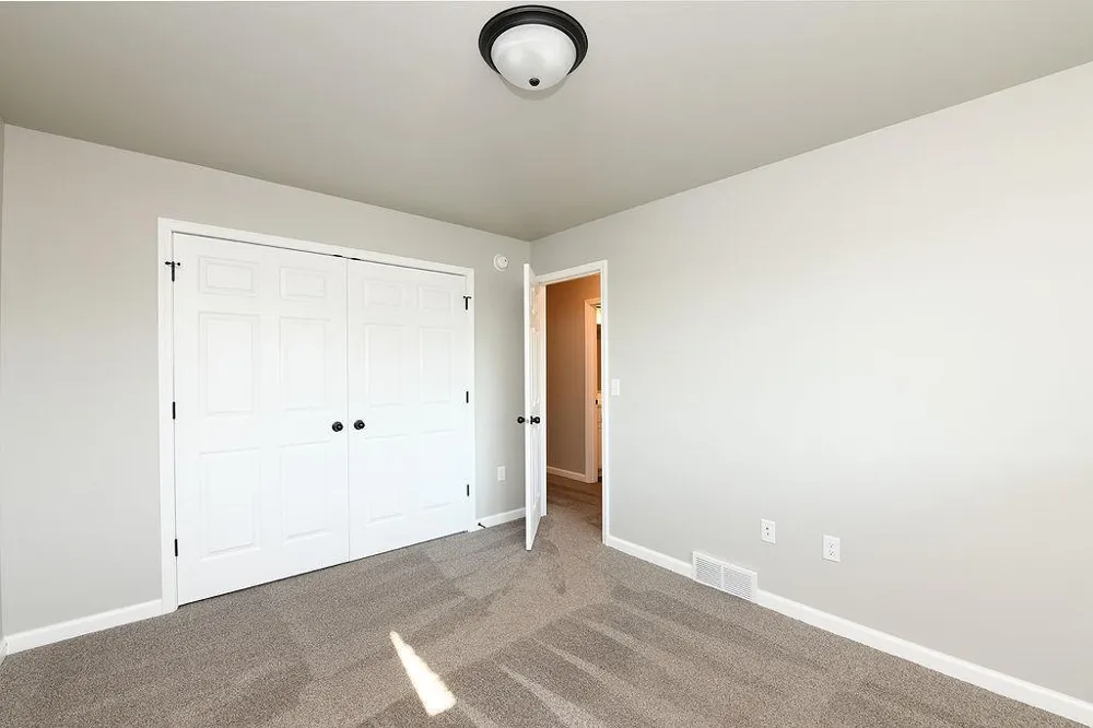 7284 30th Street S Fargo, ND 58104