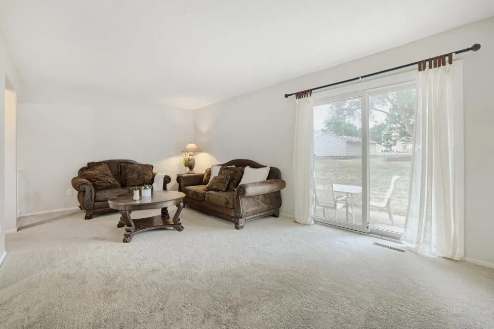 2342 Dorland Place E Maplewood, MN 55119