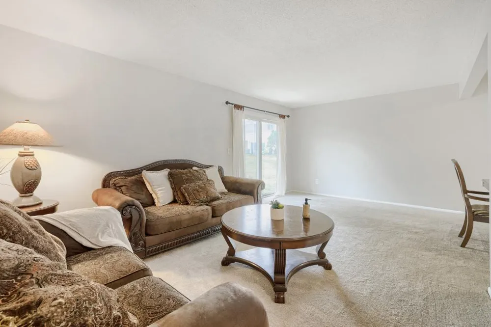 2342 Dorland Place E Maplewood, MN 55119