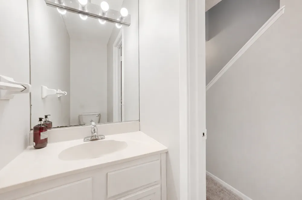 2342 Dorland Place E Maplewood, MN 55119