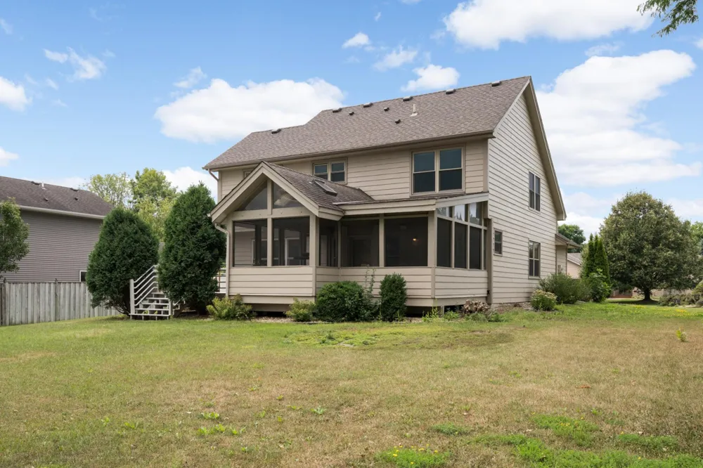5410 Teakwood Lane Plymouth, MN 55442