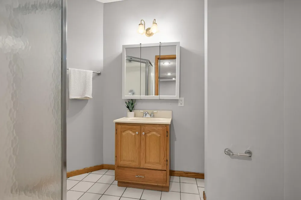 5410 Teakwood Lane Plymouth, MN 55442