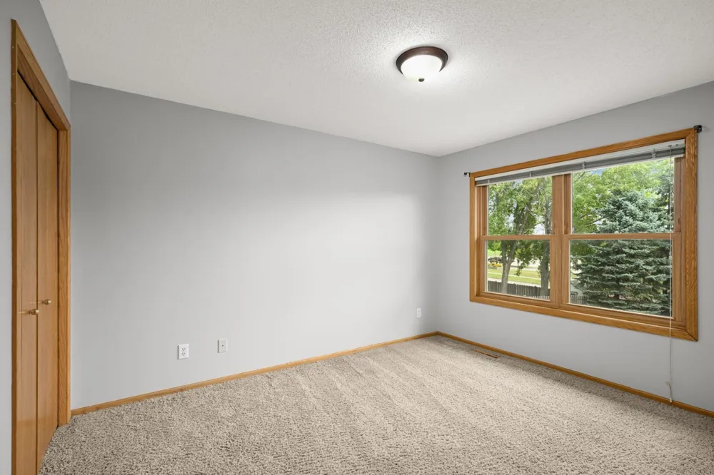 5410 Teakwood Lane Plymouth, MN 55442